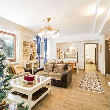 Charming 3-Bedroom Apartment Poiana Brasov Eksteriør bilde