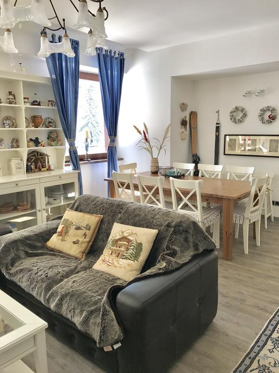Charming 3-Bedroom Apartment Poiana Brasov Eksteriør bilde